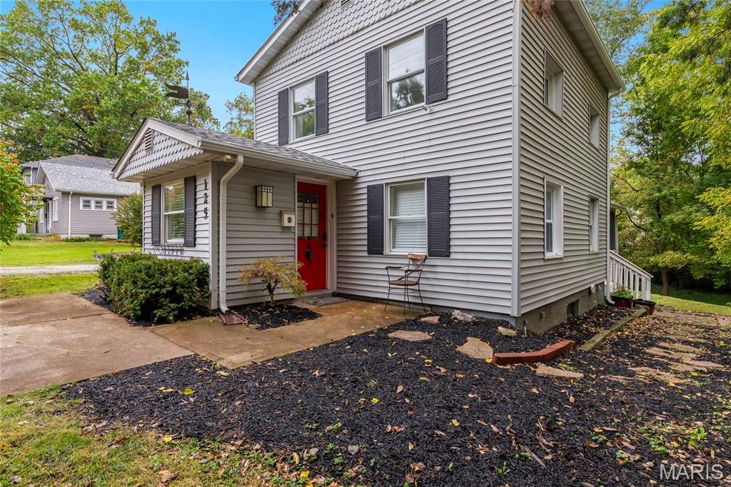 125 E Frisco Avenue