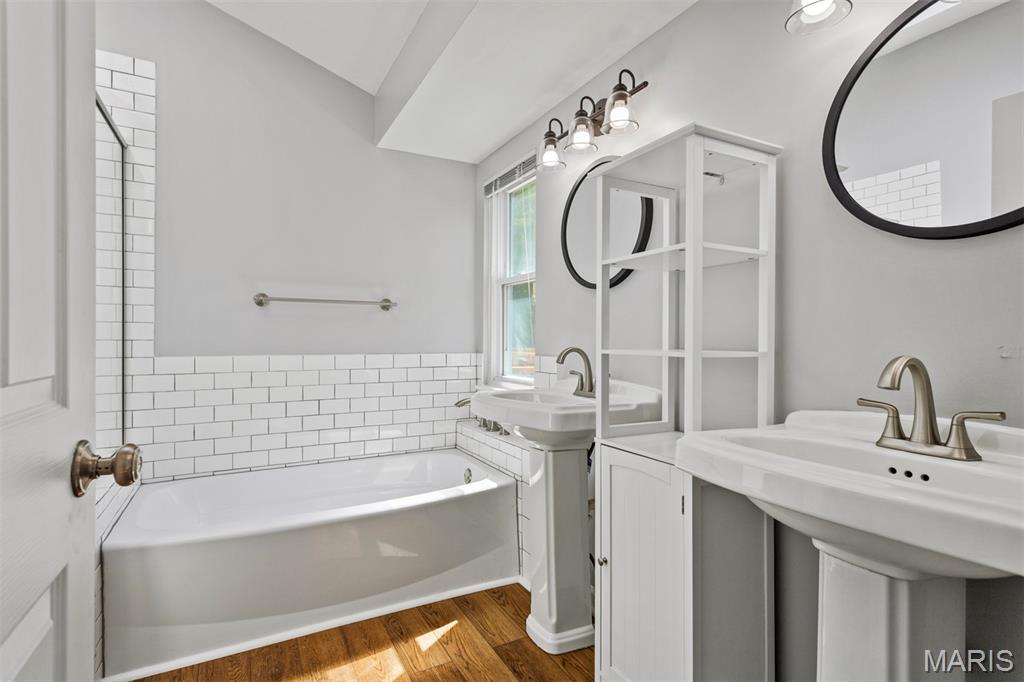 Westglen Farms Four & Westglen - Residential