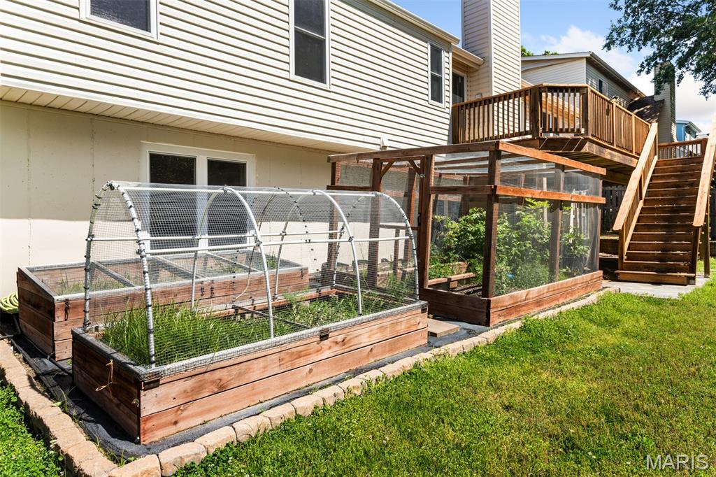 Westglen Farms Four & Westglen - Residential