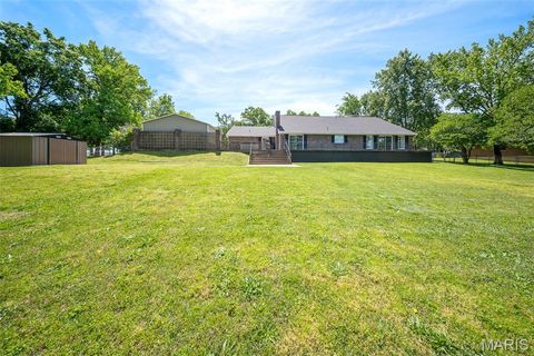 Tiny photo for 1873 Longview Lane, Rolla, MO 65401 (MLS # 26027965)
