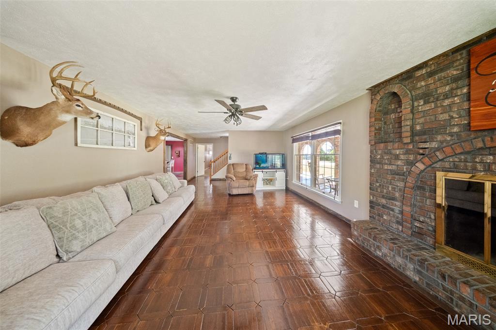 Longview Sub - Residential