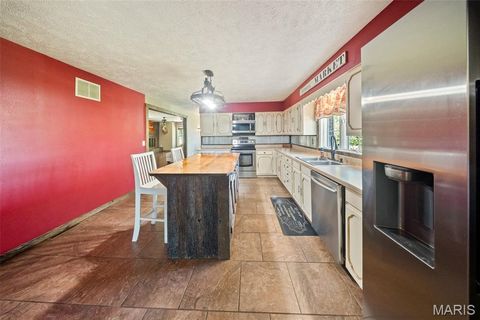 Tiny photo for 1873 Longview Lane, Rolla, MO 65401 (MLS # 26027965)