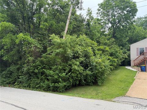 Tiny photo for 2454 Prouhet Avenue, St Louis, MO 63114 (MLS # 26004092)