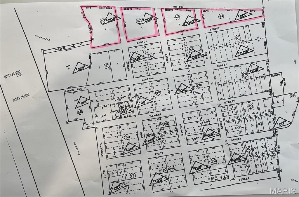 OLD TOWN ALL LOTS ENTIRE BLOCK 122 - Land