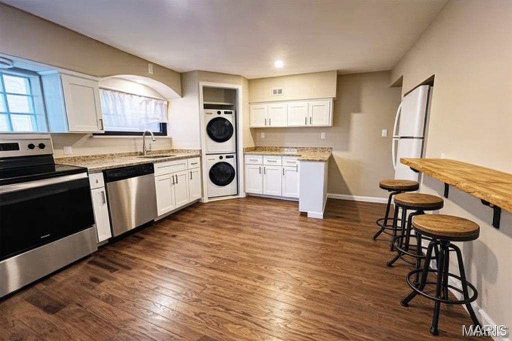 Hill Top View 5 - Residential