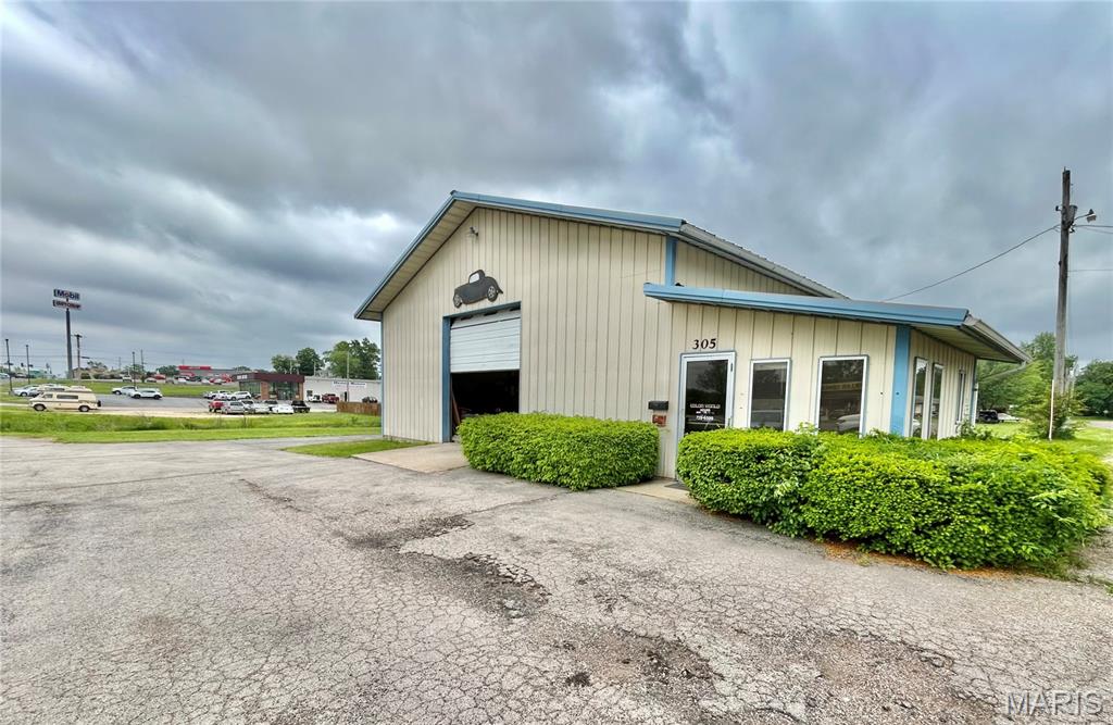 Douglass Park Add - Commercial Sale