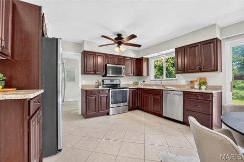 Tiny photo for 184 Gunston Hall Court, Chesterfield, MO 63017 (MLS # 26055713)
