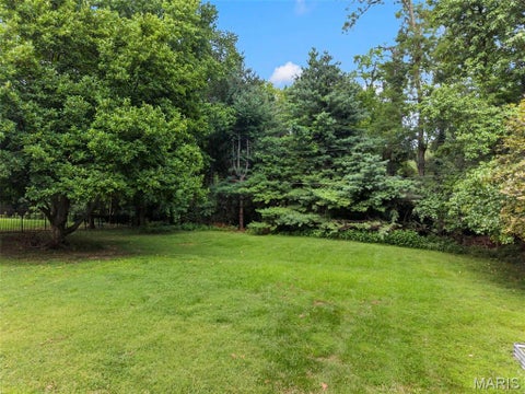 Tiny photo for 184 Gunston Hall Court, Chesterfield, MO 63017 (MLS # 26055713)