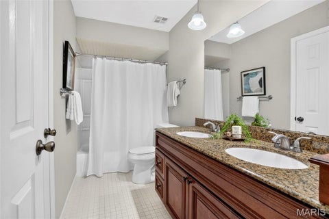 Tiny photo for 184 Gunston Hall Court, Chesterfield, MO 63017 (MLS # 26055713)