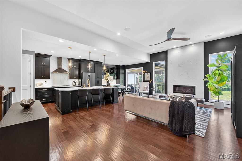 Grand Reserve - Residential