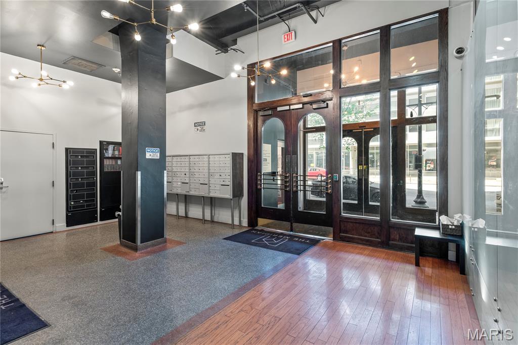 1136 Washington Avenue 201