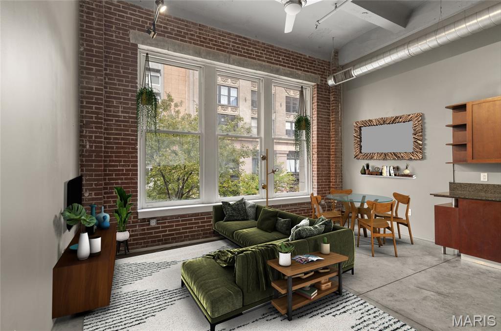 1136 Washington Avenue 201