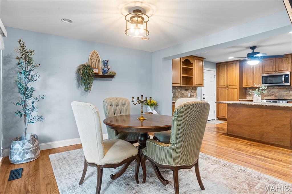 70 Glen Cove Drive