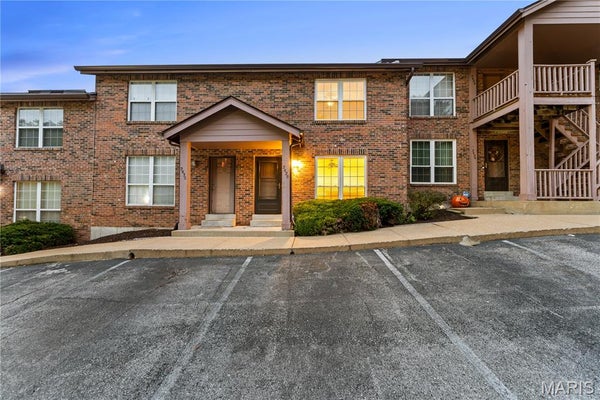 2428 SILKWOOD DR, SAINT LOUIS, MO 63114 - Image d456f6357f4ef037bdc74ef4f4e789ce/414820180
