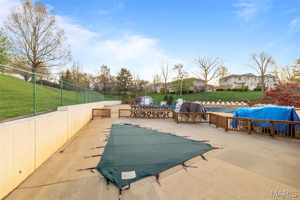 Brentwood Forest Condo Ph Seven - Residential