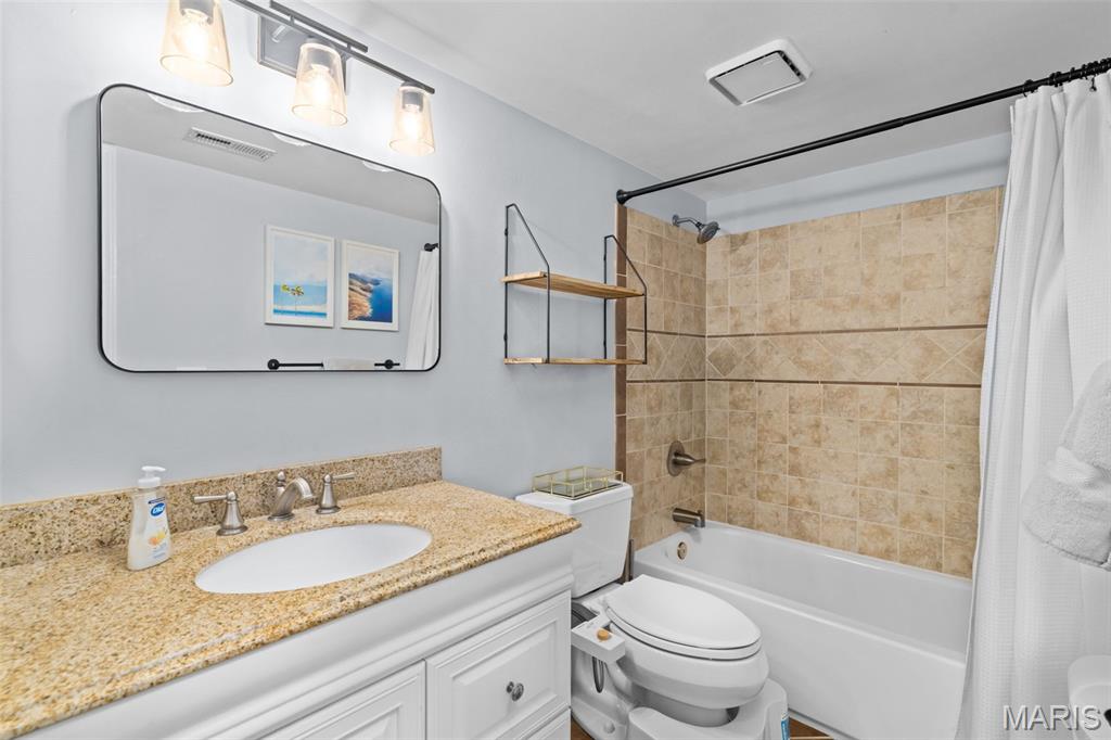 Brentwood Forest Condo Ph Seven - Residential