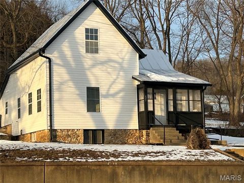 621 W Osage Street Pacific MO 63069