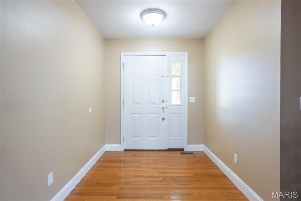 996 Huntington Drive