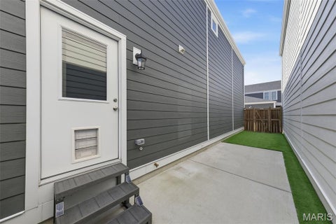 Tiny photo for 108 Tiber Way, St Charles, MO 63301 (MLS # 26046300)