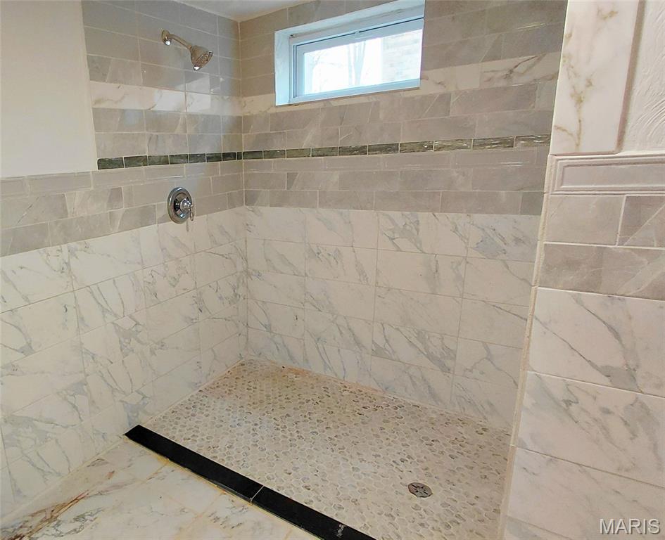 San Simeon Estates Six - Residential Lease