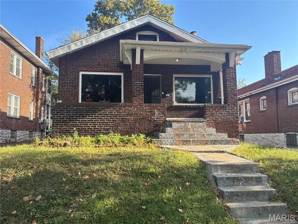 Photo of 4823 San Francisco Avenue, St Louis, MO 63115 (MLS # 25073194)