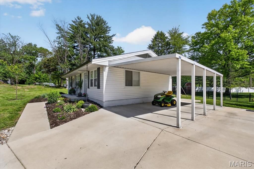 Photo of 551 Saint Josephs Dr. Drive, Ballwin, MO 63021 (MLS # 26024629)