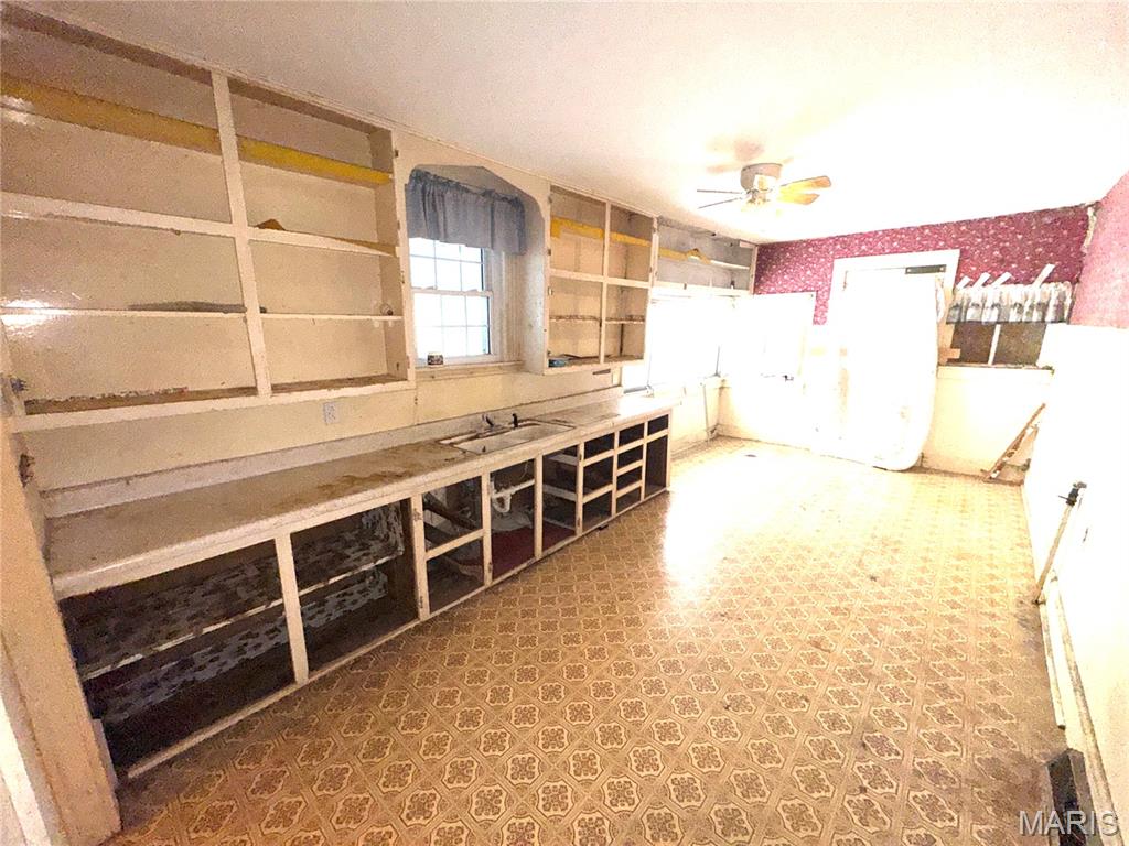 Town/Bismarck - Residential