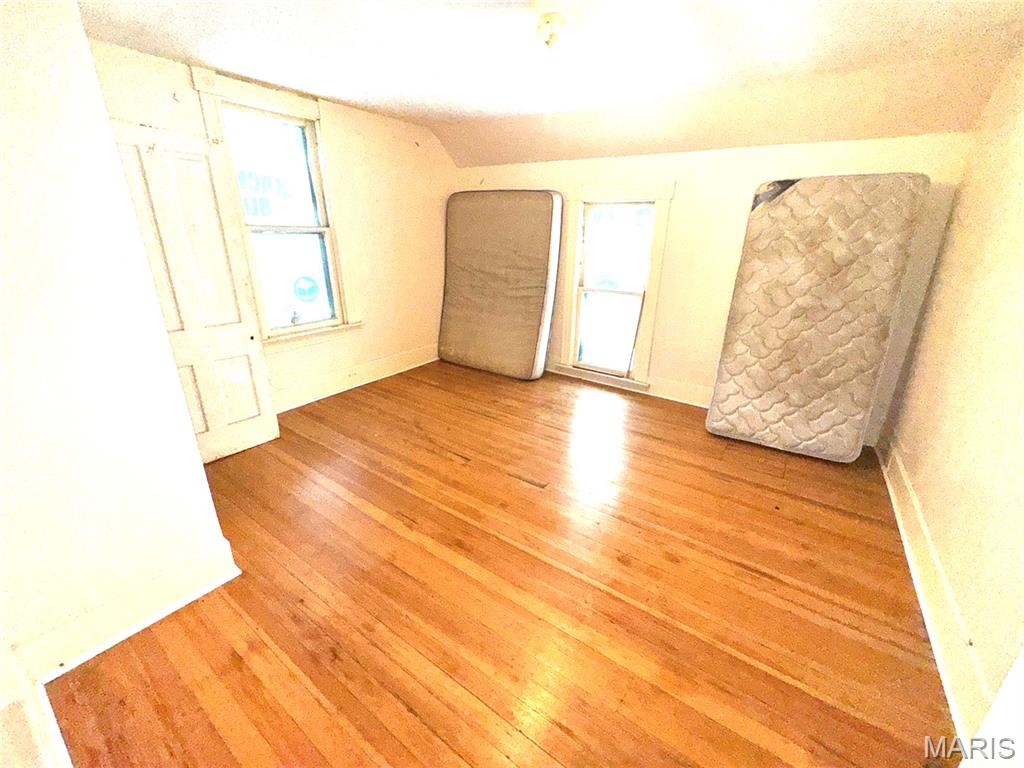 Town/Bismarck - Residential