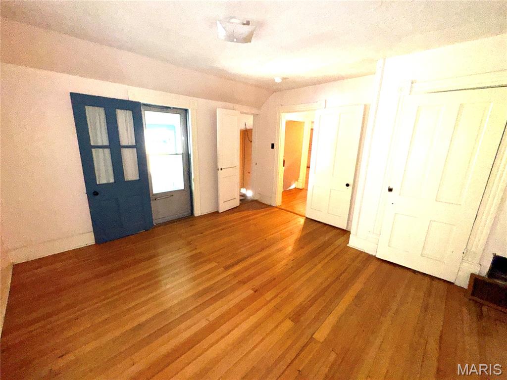 Town/Bismarck - Residential