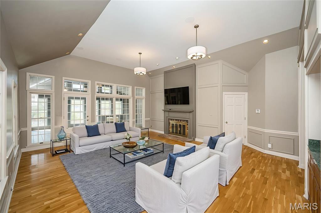 Huntington Farm 4 - Residential