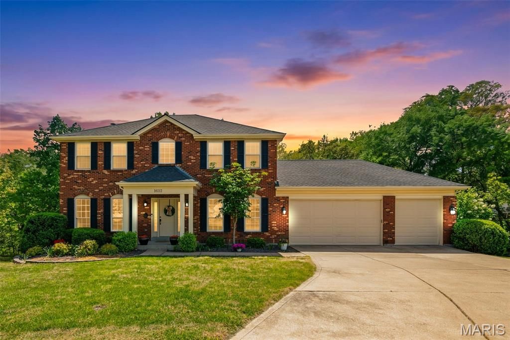 Photo of 16112 Ridgewoods Manor Circle, Ellisville, MO 63038 (MLS # 26021207)