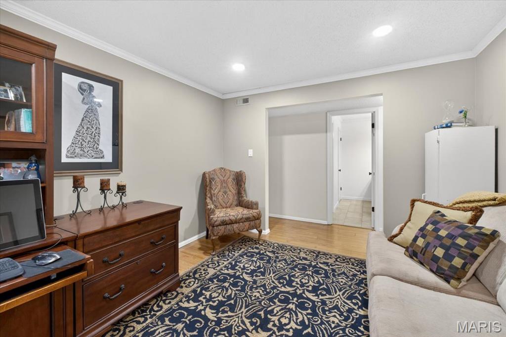 Gardens Of Broadmoor Condo 6 - Residential