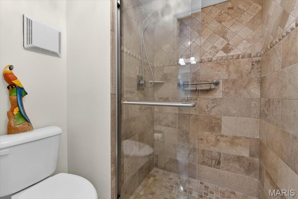 Gardens Of Broadmoor Condo 6 - Residential