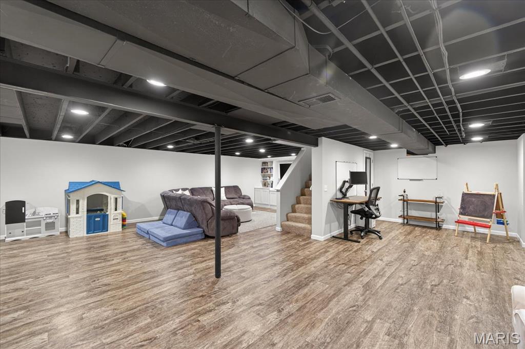 Sorrento 5 - Residential