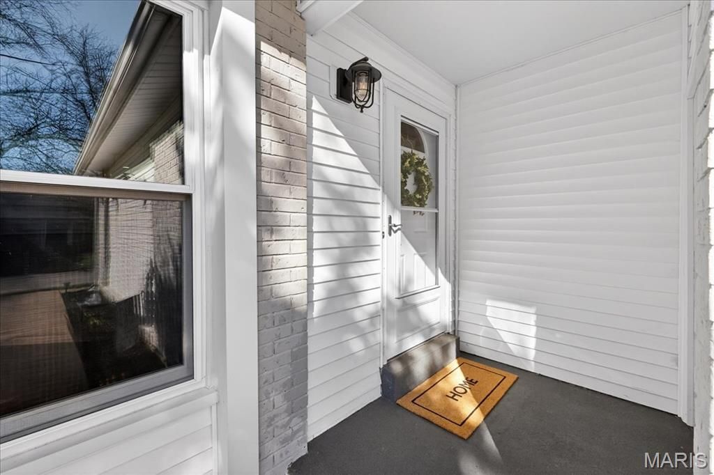 Photo of 365 Palermo Drive, Ballwin, MO 63021 (MLS # 26020514)