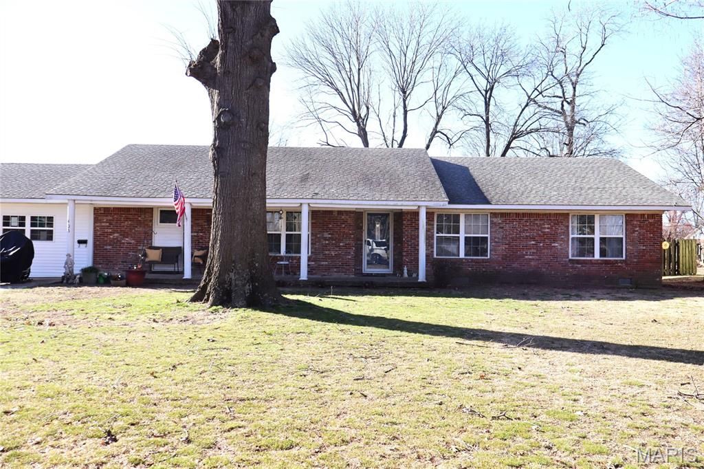 Photo of 405 Stokes Boulevard, Malden, MO 63863 (MLS # 26002739)