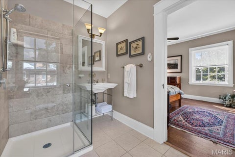 Tiny photo for 420 Yorkshire Place, Webster Groves, MO 63119 (MLS # 26042909)