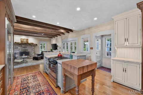 Tiny photo for 420 Yorkshire Place, Webster Groves, MO 63119 (MLS # 26042909)