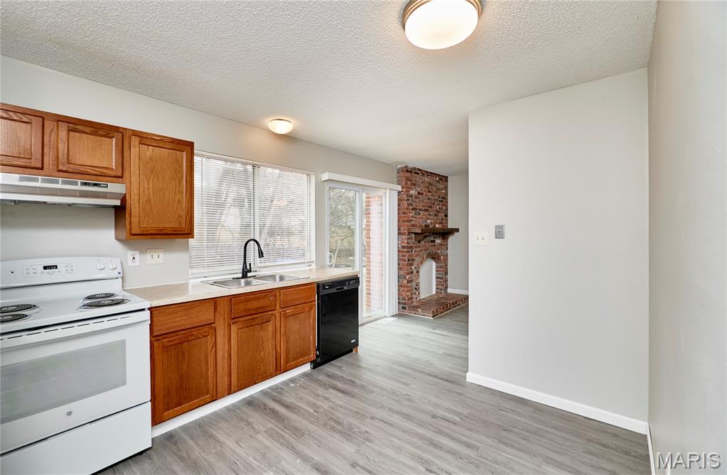 Country Village Hills Ii 1 - Residential Lease