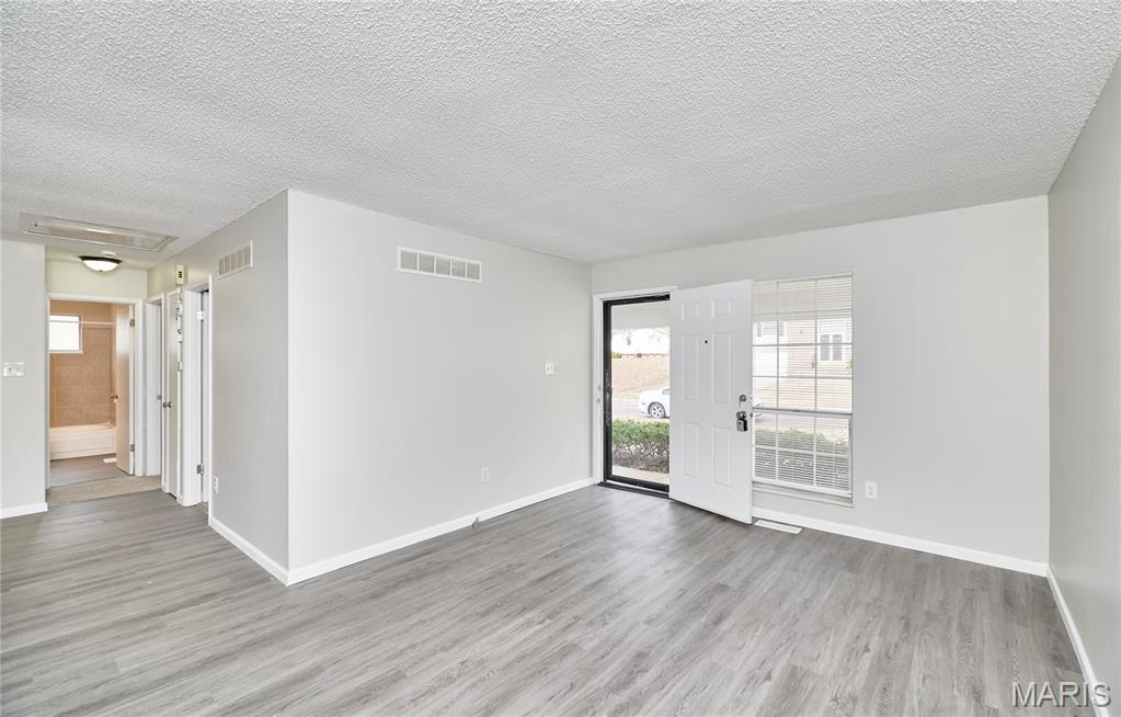 Country Village Hills Ii 1 - Residential Lease