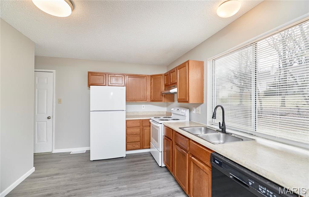 Country Village Hills Ii 1 - Residential Lease