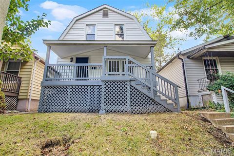 Photo of 5136 Dresden Avenue, St Louis, MO 63116 (MLS # 25069263)