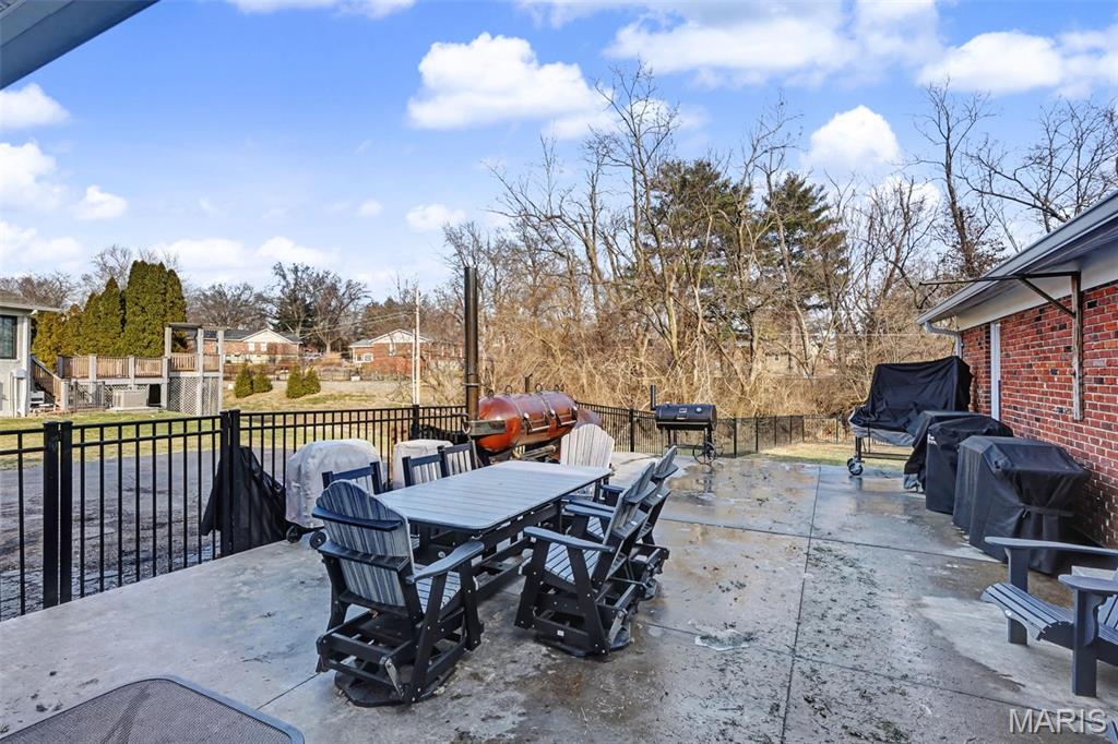 Trails West Sec Of The Village Of Green - Residential