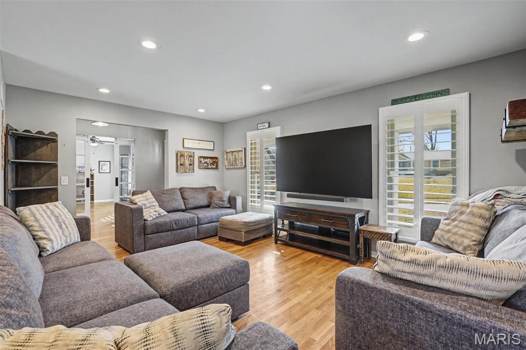 Trails West Sec Of The Village Of Green - Residential