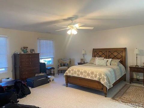 Tiny photo for 811 Wheaton Way, Creve Coeur, MO 63141 (MLS # 25072083)