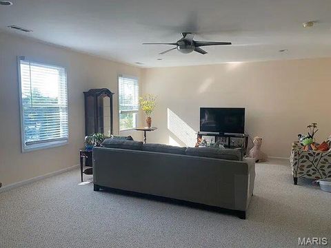 Tiny photo for 811 Wheaton Way, Creve Coeur, MO 63141 (MLS # 25072083)