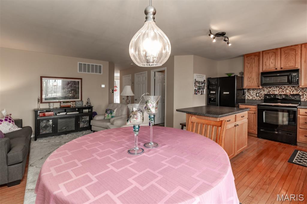 Enclave At Montclair - Residential