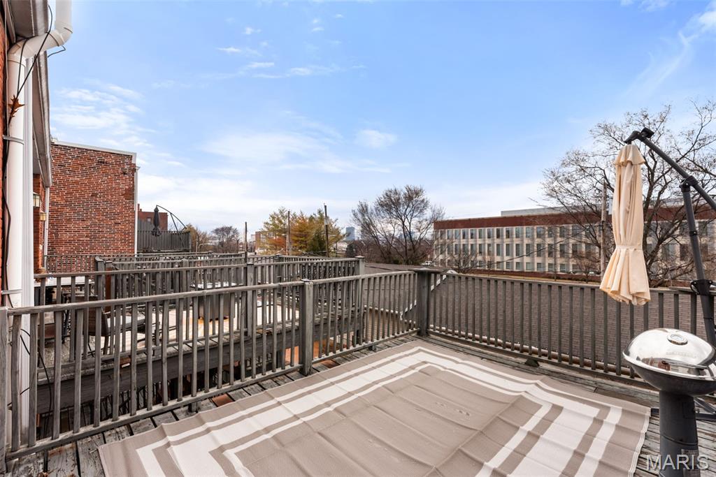 Dolman Condos - Residential