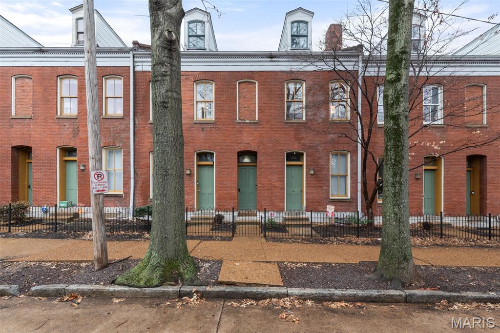 Dolman Condos - Residential