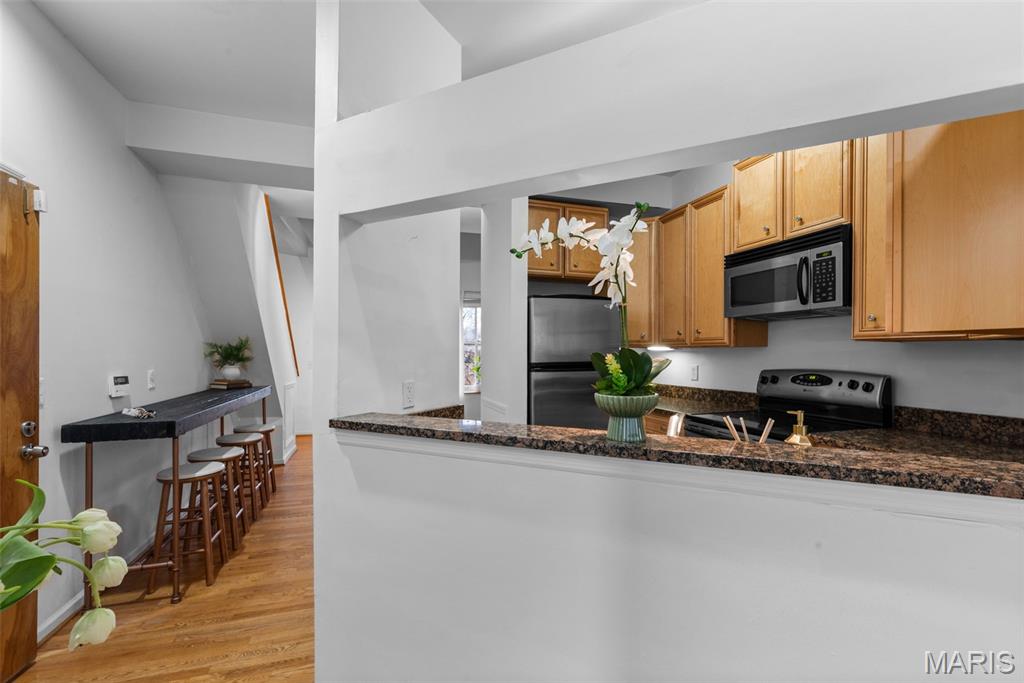 Dolman Condos - Residential